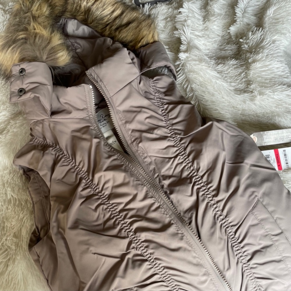 Hooded Puffer Vest